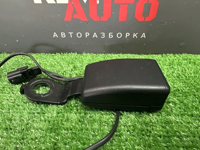 Замок ремня безопасности Renault Kaptur 2017