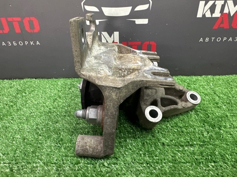 Подушка(опора) АКПП Renault Kaptur 2017