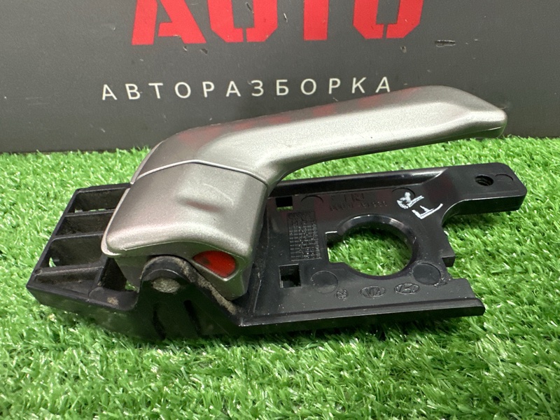 Ручка двери внутренняя Kia Sportage 2 2009 KM