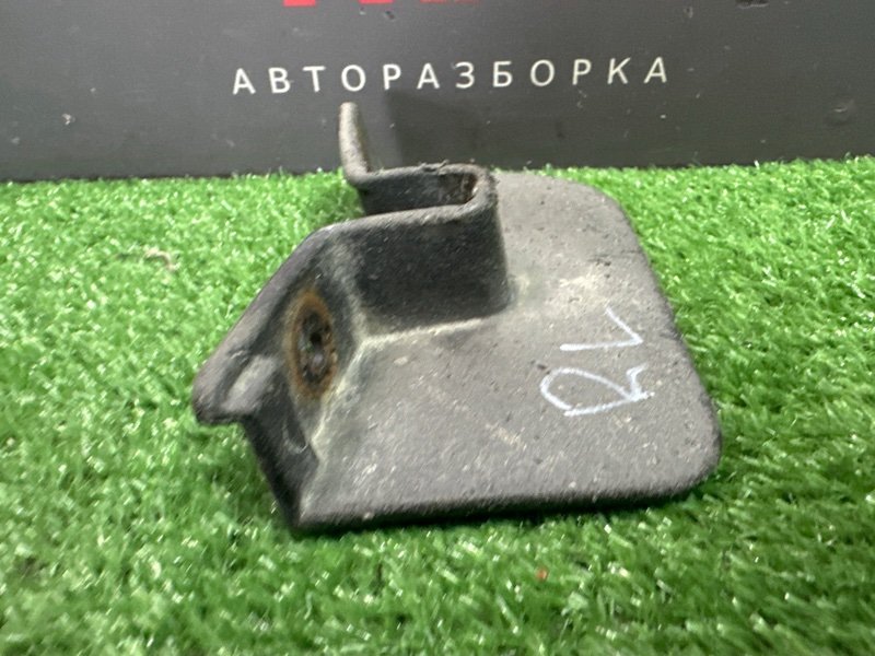 Брызговик Hyundai Solaris 1 2013