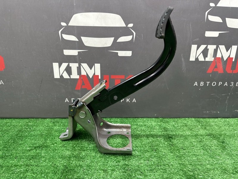 Педаль тормоза Hyundai Solaris 1 2013