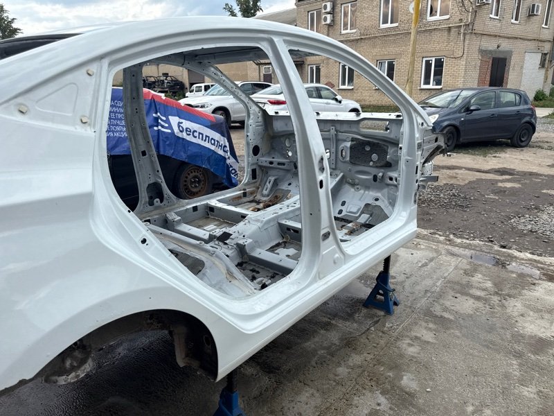 Порог со стойкой Hyundai Solaris 1 2013