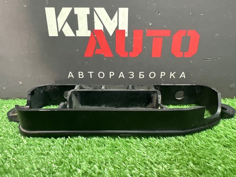 Воздухозаборник Hyundai Solaris 1 2013