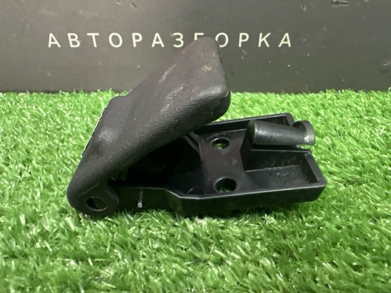 Ручка открывания капота Hyundai Solaris 1 2013