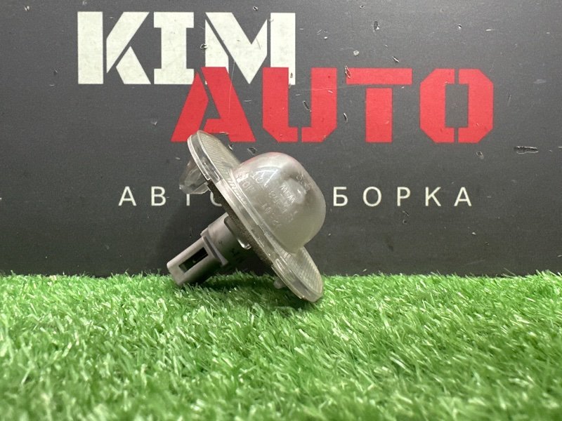 Плафон подсветки номера Hyundai Solaris 1 2013