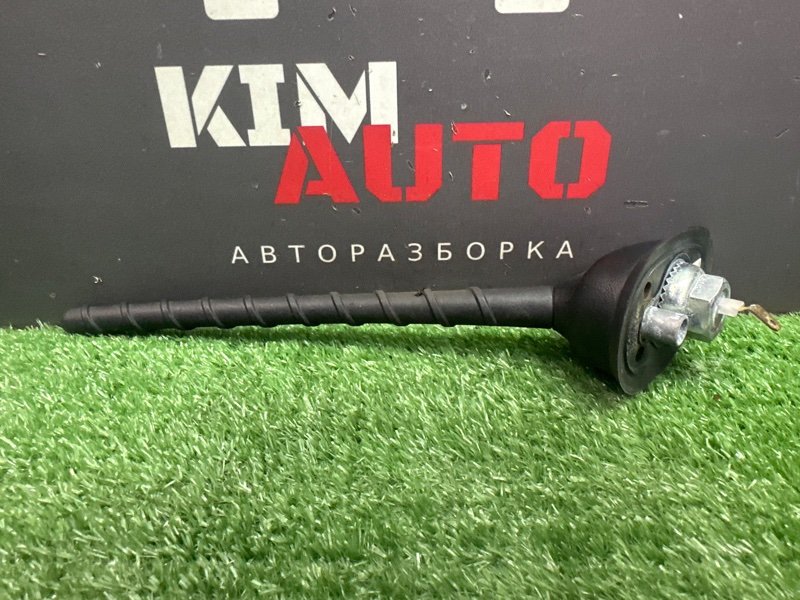 Антенна штыревая Hyundai Solaris 1 2013