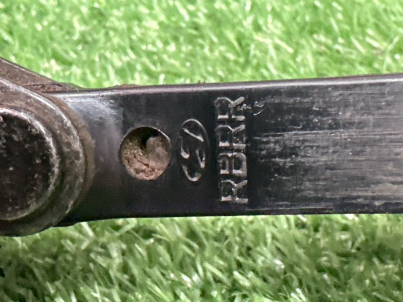 Ограничитель двери Hyundai Solaris 1 2013