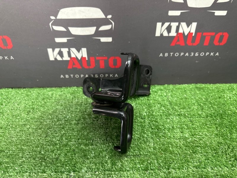 Крепление сиденья Hyundai Solaris 1 2013