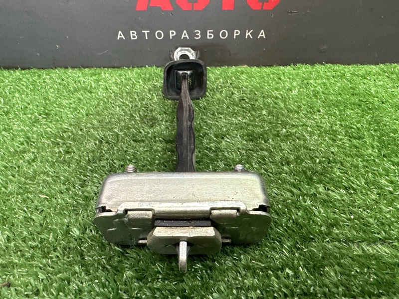 Ограничитель двери Infiniti QX50 J55 2019