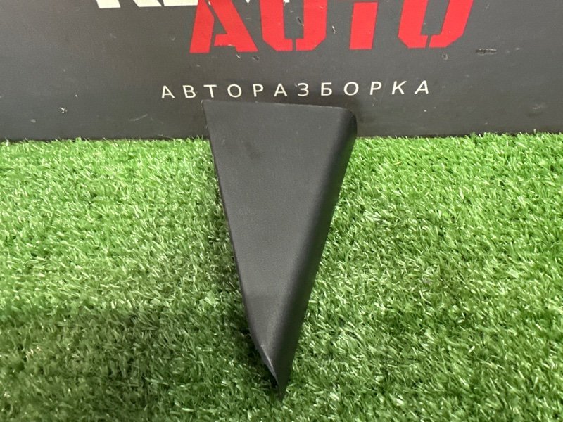 Накладка двери внутренняя Kia Rio 3 2016 QB