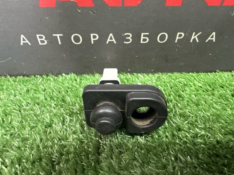 Концевик двери Kia Rio 3 2016 QB