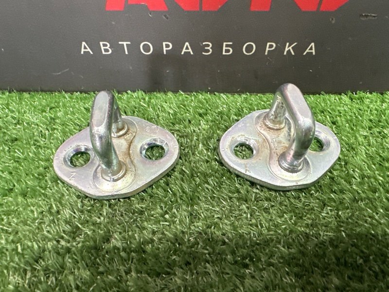 Ответная часть замка двери Kia Rio 3 2016 QB