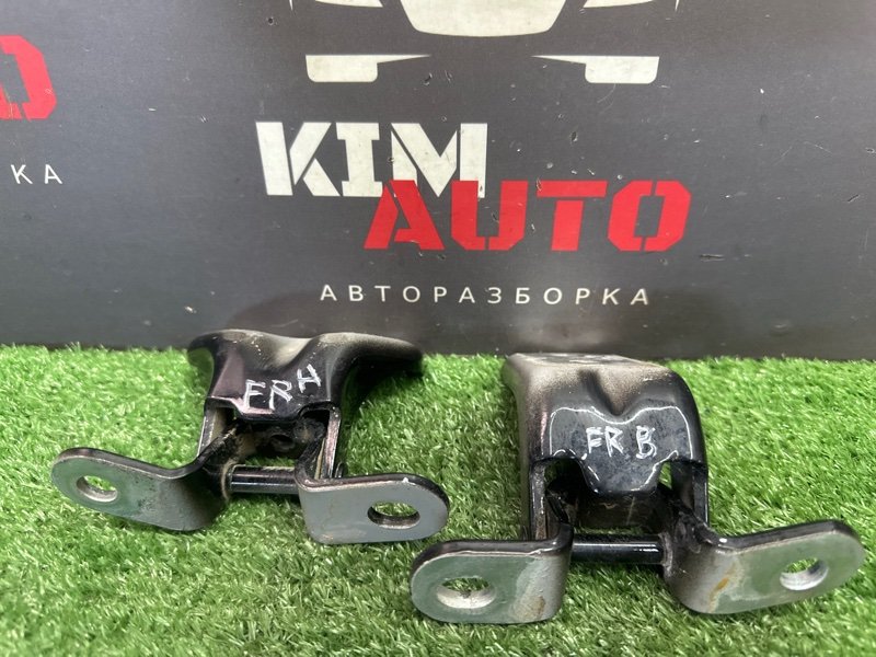 Петли двери Kia Rio 3 2016 QB