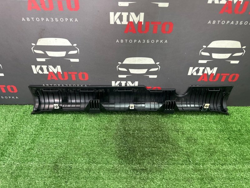 Накладка порога внутренняя Kia Rio 4 2017 FB