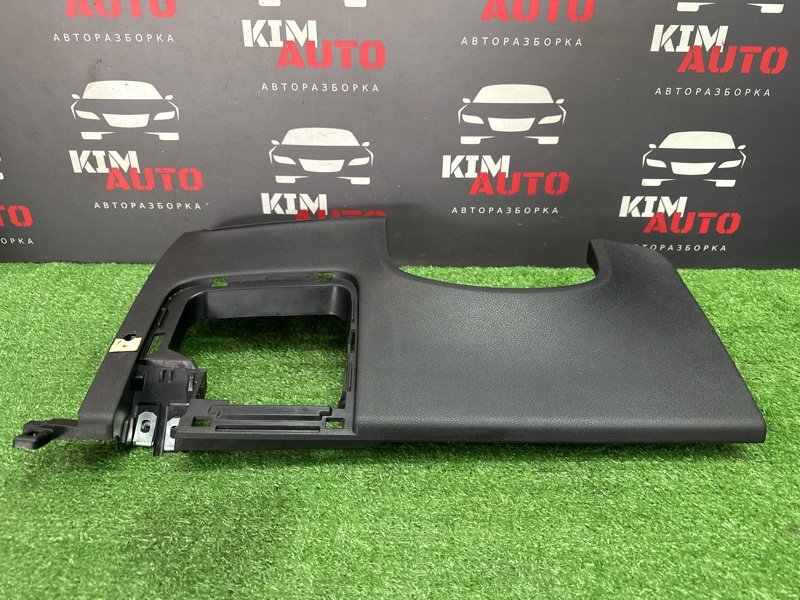 Накладка торпедо Kia Rio 4 2017 FB