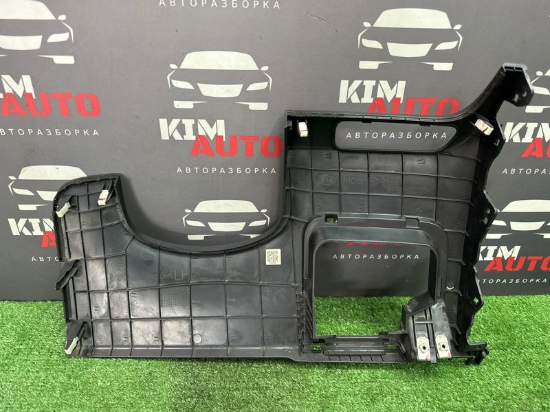 Накладка торпедо Kia Rio 4 2017 FB