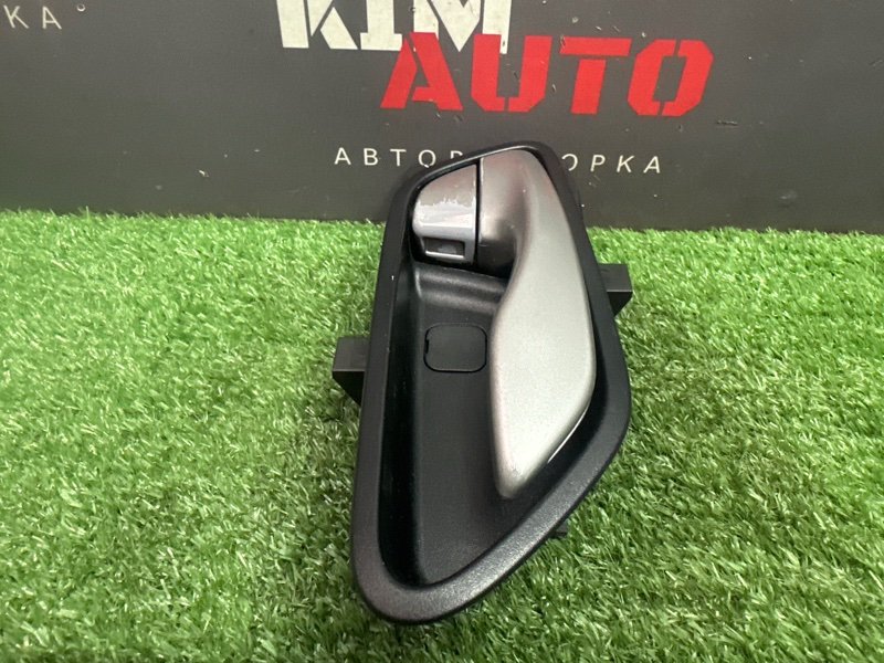 Ручка двери внутренняя Kia Rio 4 2017 FB