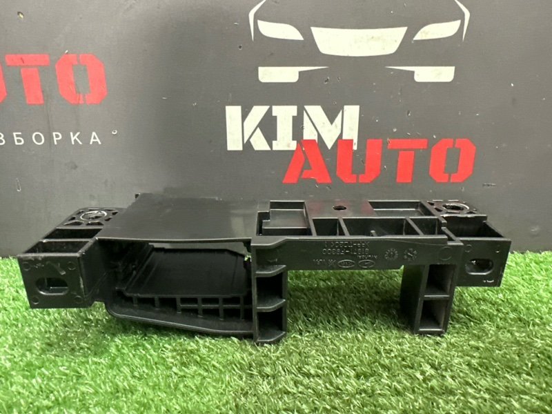 Кронштейн Kia Rio 4 2017 FB