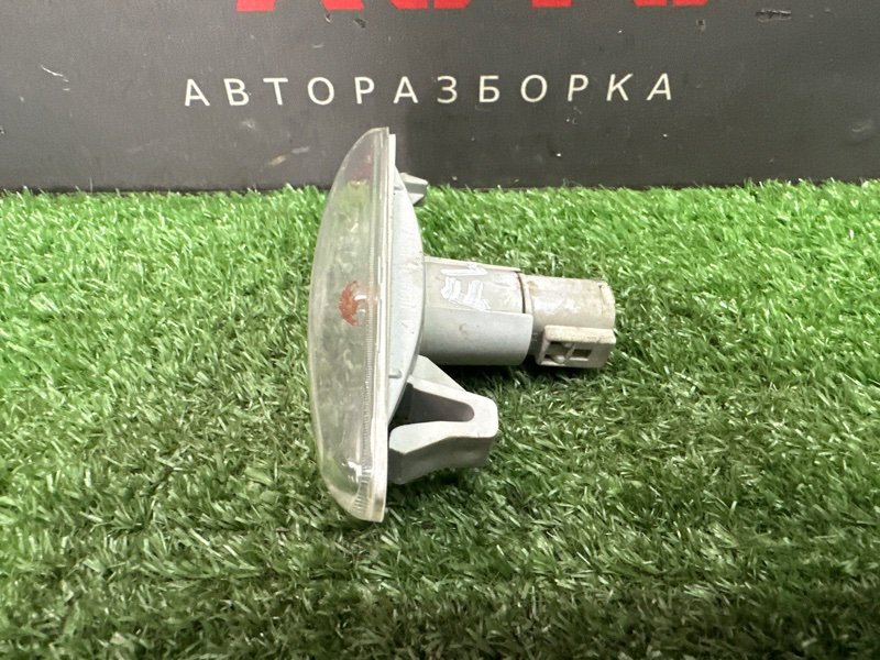Повторитель поворота Kia Rio 4 2017 FB