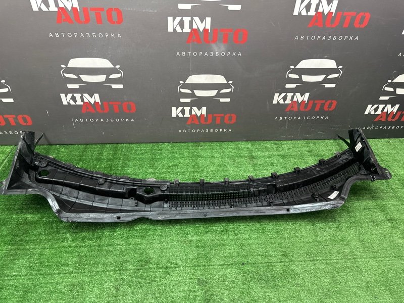 Жабо Накладка Стеклоочистителя Kia Rio 4 2017 FB