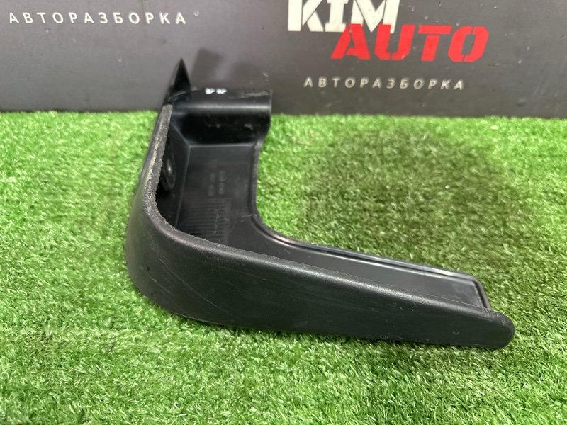 Брызговик Kia Rio 4 2017 FB