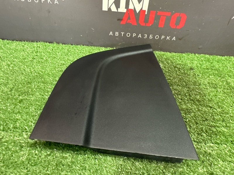 Накладка двери Kia Rio 4 2021 FB