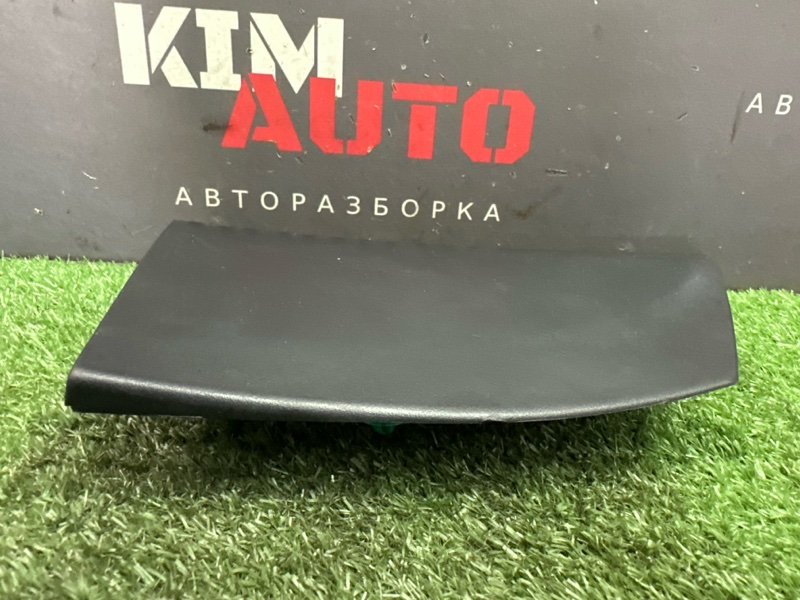 Накладка двери внутренняя Kia Rio 4 2021 FB