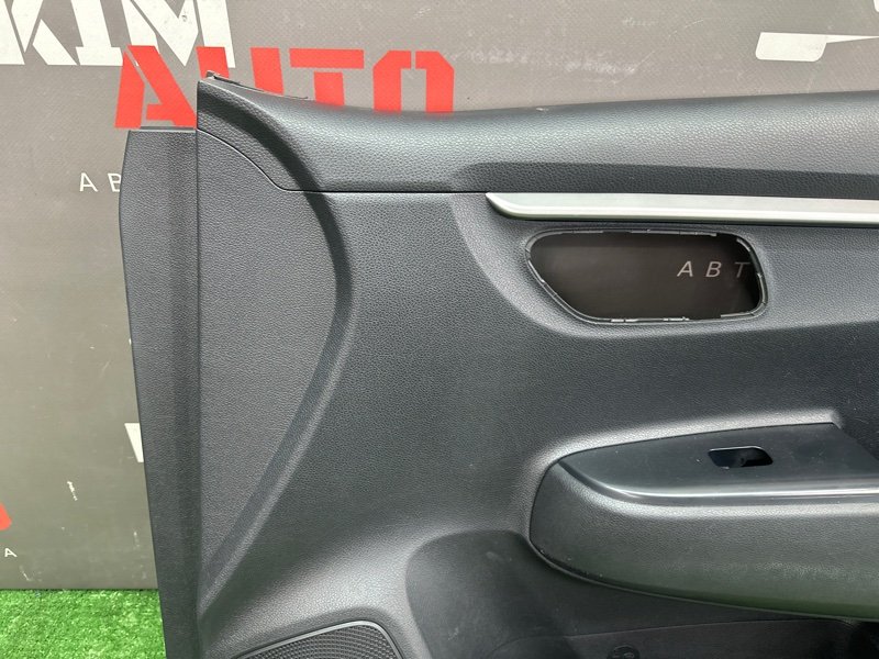 Обшивка двери Kia Rio 4 2021 FB