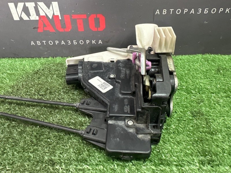 Замок двери Kia Rio 4 2021 FB
