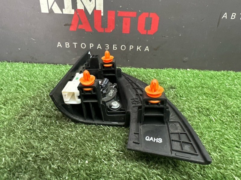 Твиттер зеркала Kia Rio 4 2021 FB