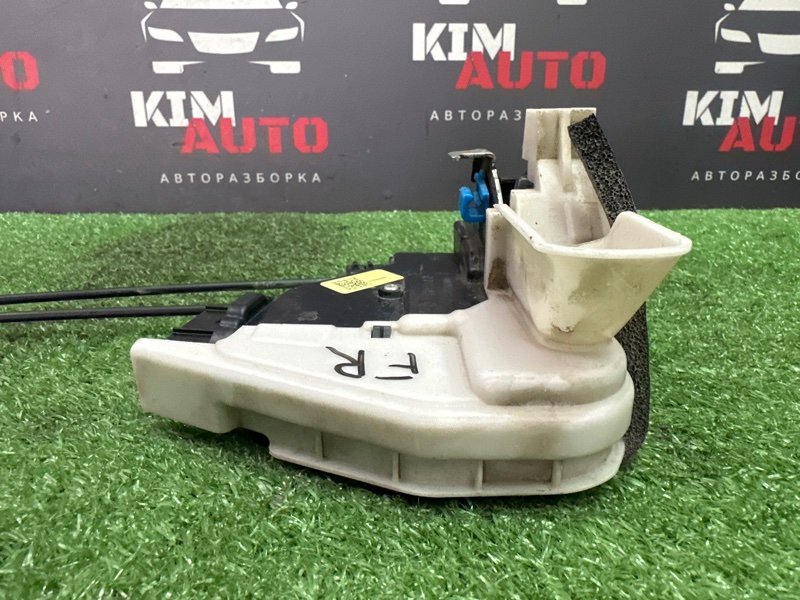 Замок двери Kia Rio 4 2021 FB