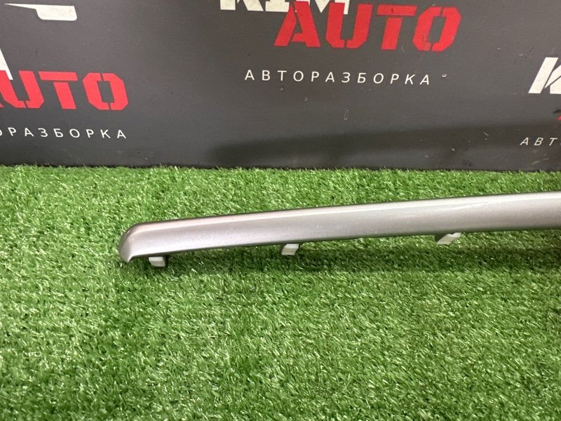 Накладка декоративная на торпедо Kia Rio 4 2021 FB