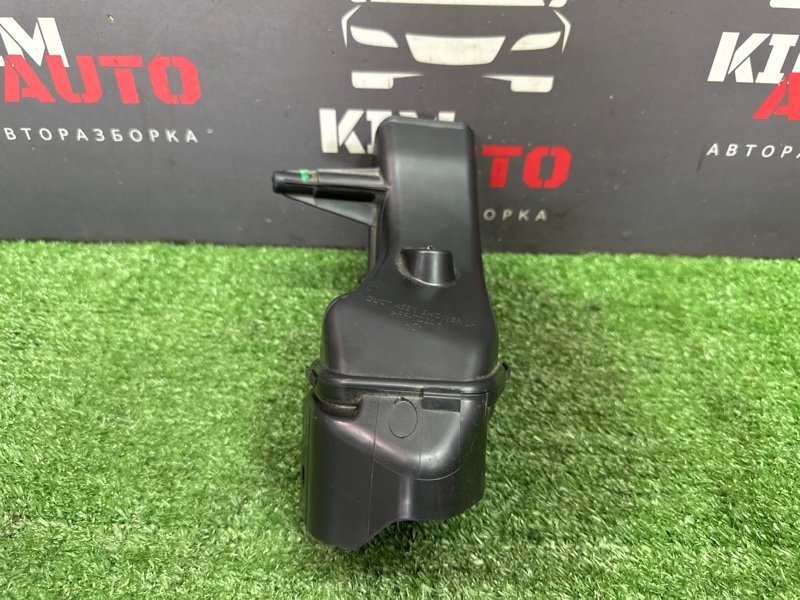 Воздуховод обдува ног Kia Rio 4 2021 FB