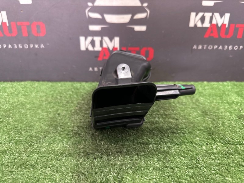 Воздуховод обдува ног Kia Rio 4 2021 FB