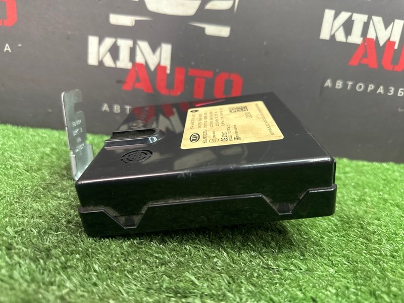 Блок комфорта(BCM) Kia Rio 4 2021 FB
