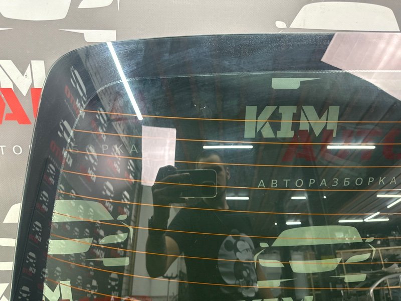 Стекло заднее с обогревом Kia Rio 4 2021 FB