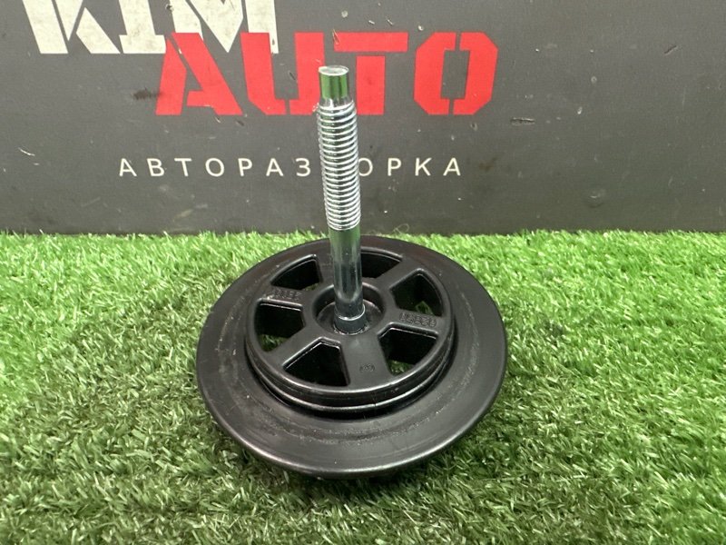 Болт крепления запасного колеса Kia Rio 4 2021 FB