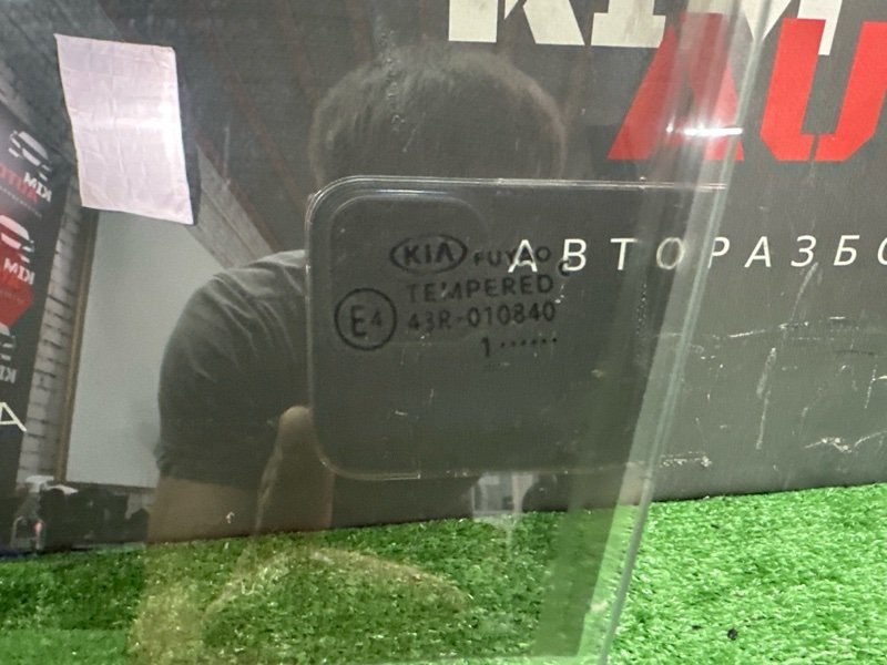 Стекло двери Kia Rio 4 2021 FB