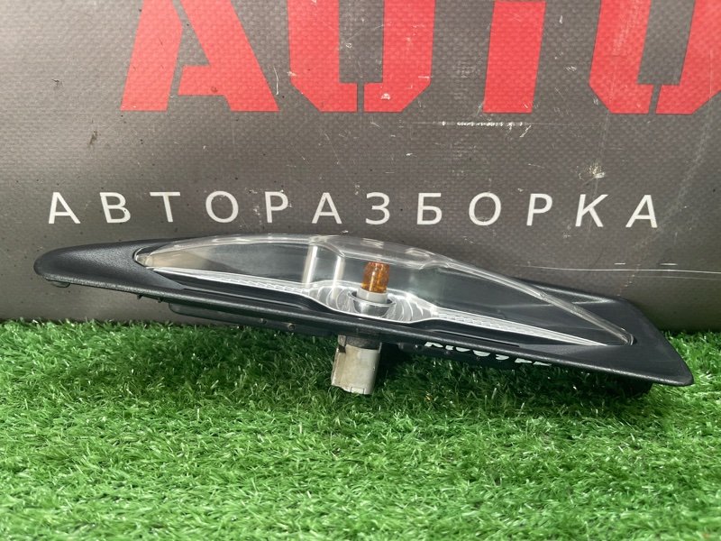 Повторитель поворота в крыло Kia Rio 3 HB 2014 HB