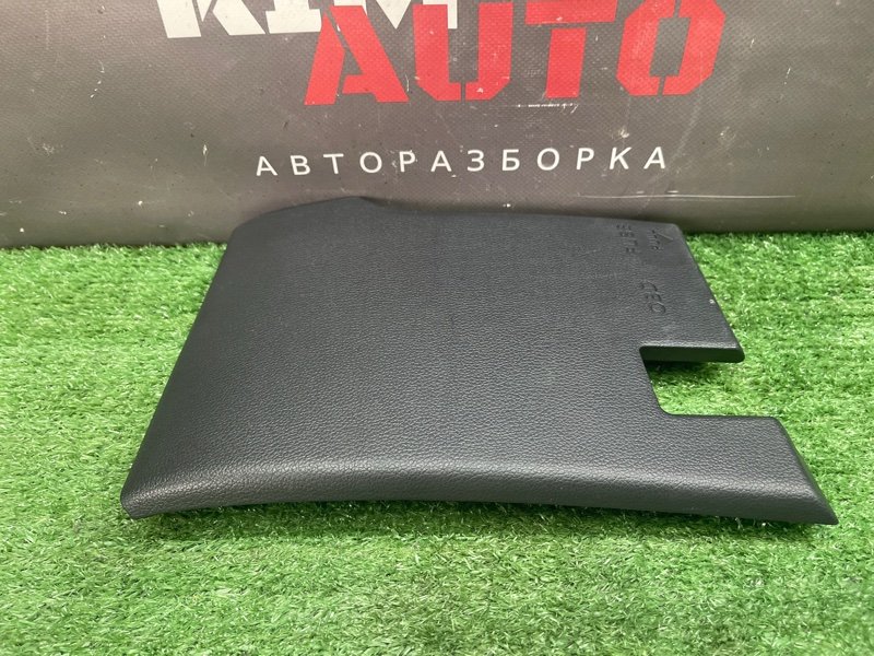 Крышка блока предохранителей Kia Rio 3 HB 2014 HB
