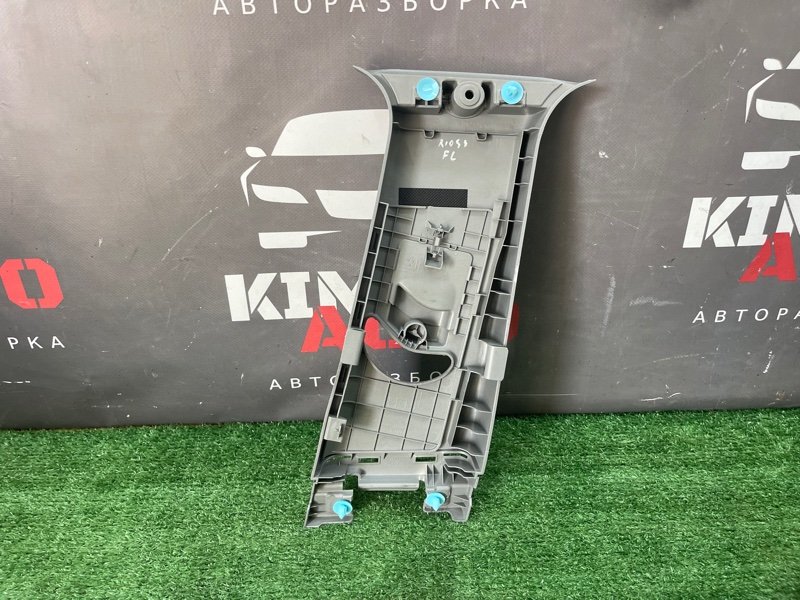 Накладка центральной стойки верхняя Kia Rio 3 HB 2014 HB