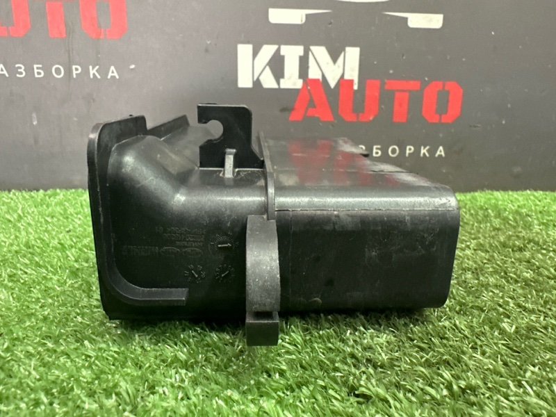 Воздухозаборник Kia Rio 4 2021 FB