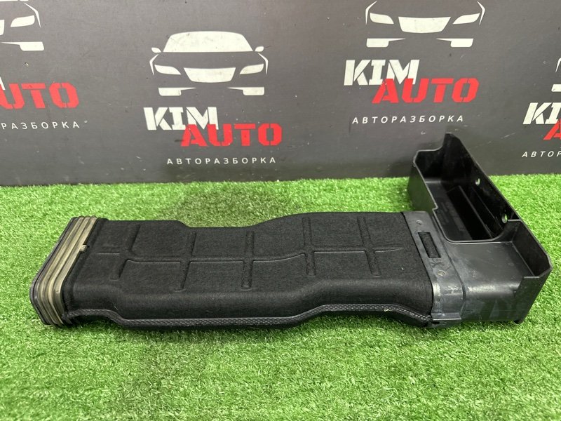 Воздухозаборник Kia Rio 4 2021 FB