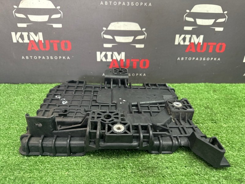 Площадка под АКБ Kia Rio 4 2021 FB