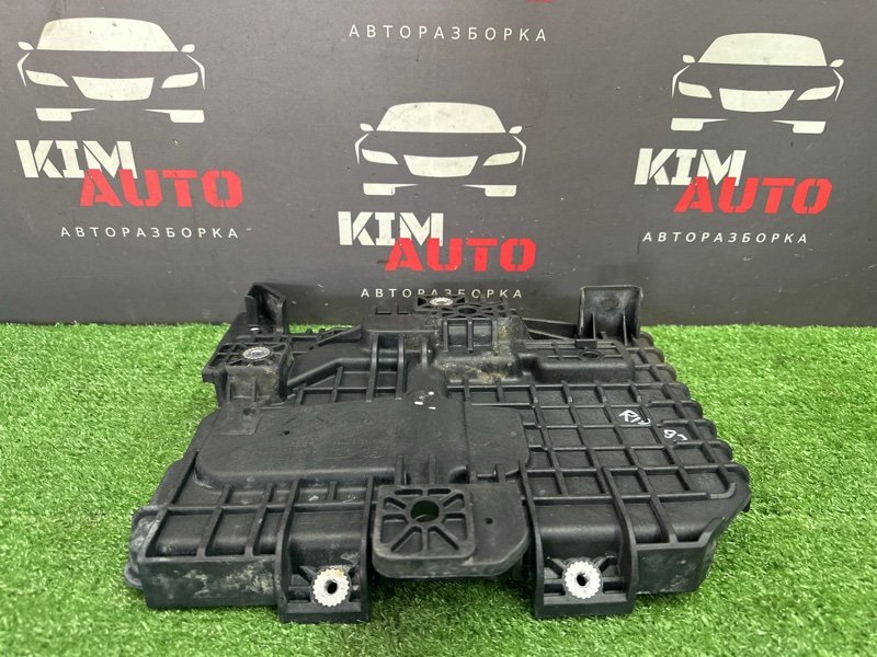 Площадка под АКБ Kia Rio 4 2021 FB