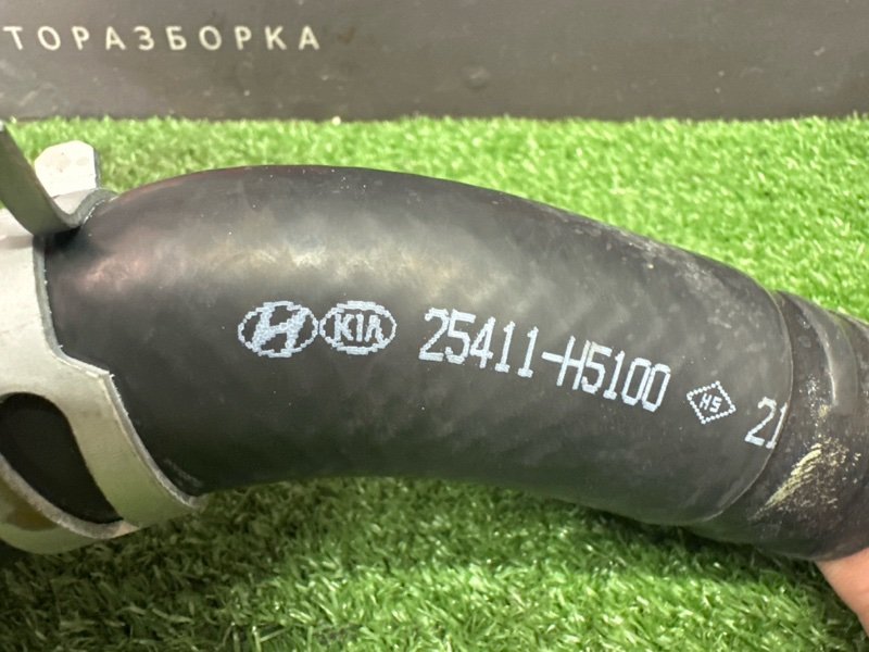 Патрубок радиатора верхний Kia Rio 4 2021 FB