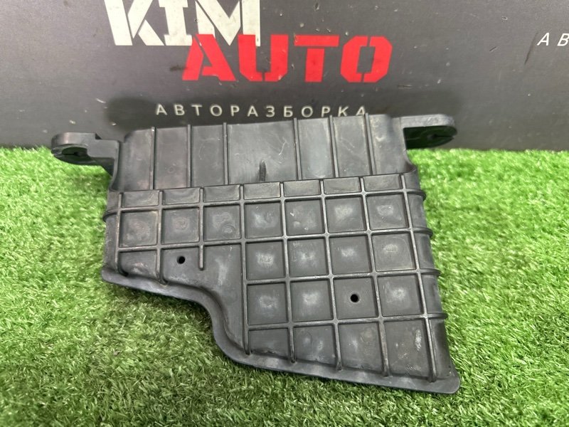Воздухозаборник Kia Rio 4 2021 FB