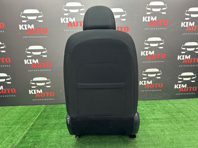 Сиденья передние комплект Kia Rio 4 2021 FB
