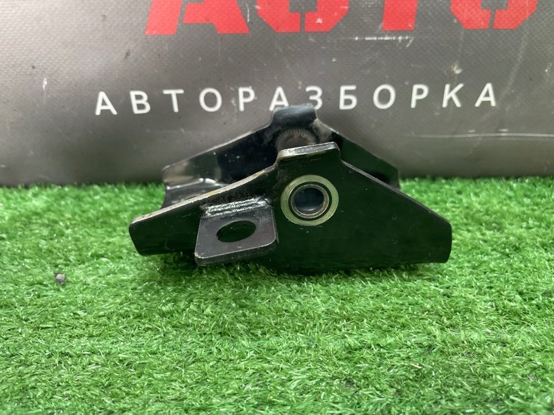 Кронштейн кпп Kia Rio 3 HB 2014 HB