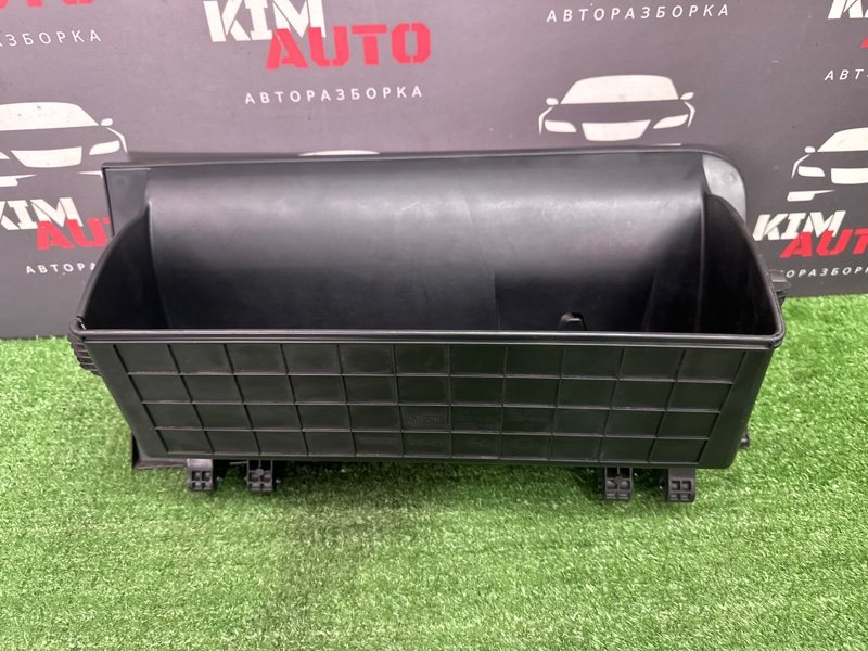Бардачок Kia Rio 4 2021 FB